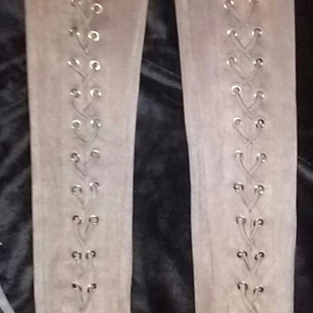 Leggings - Picture 2 of 5